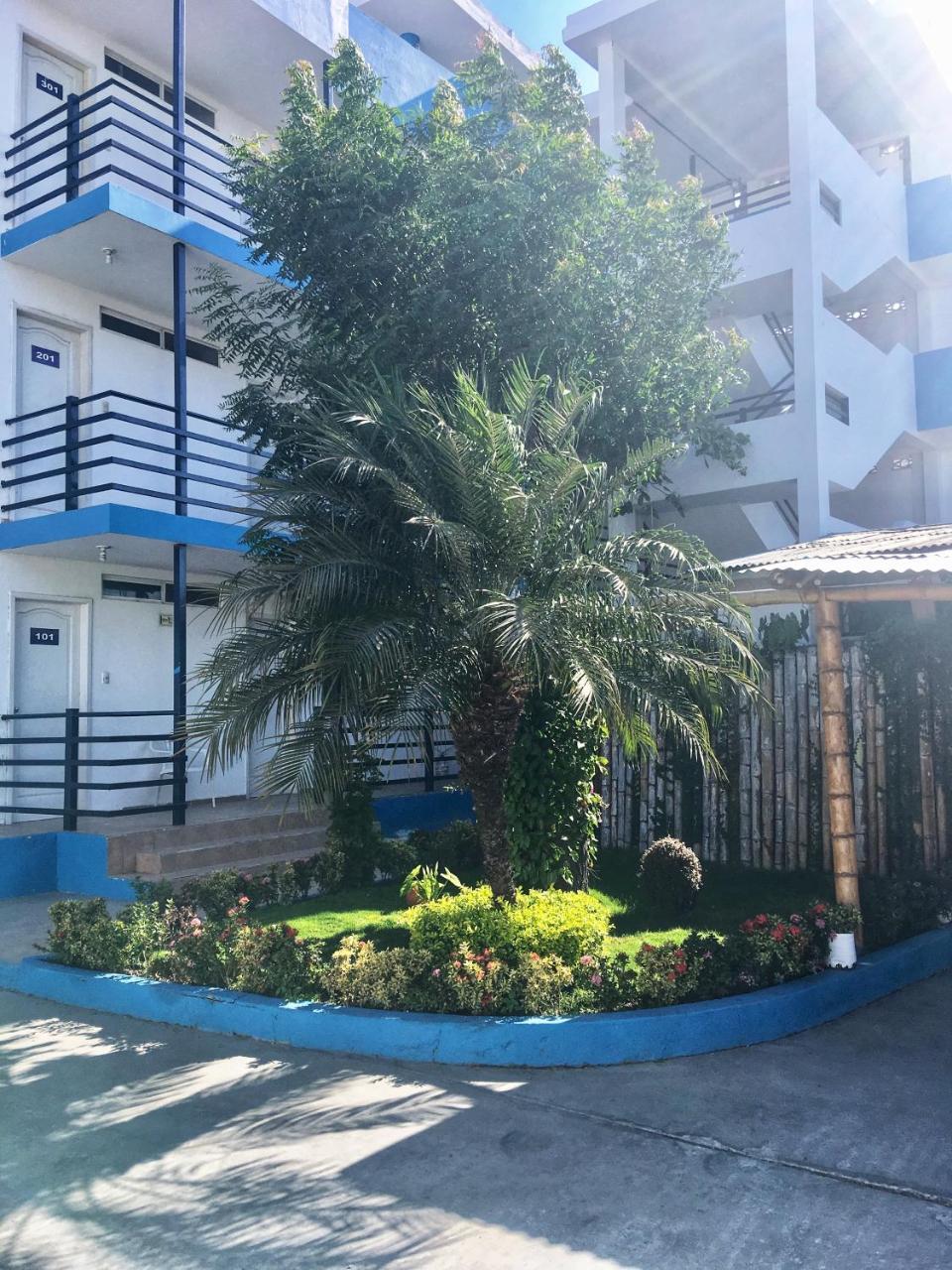 Hostal Albatros Manta Buitenkant foto